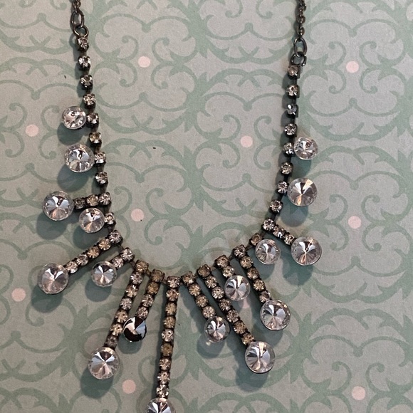 Cute Necklace - Picture 2 of 3